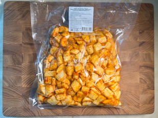 Лещ цимлянский вяленый (700-800 гр): Сырный продукт ФЕРМЕРСКИЙ бочонок паприка