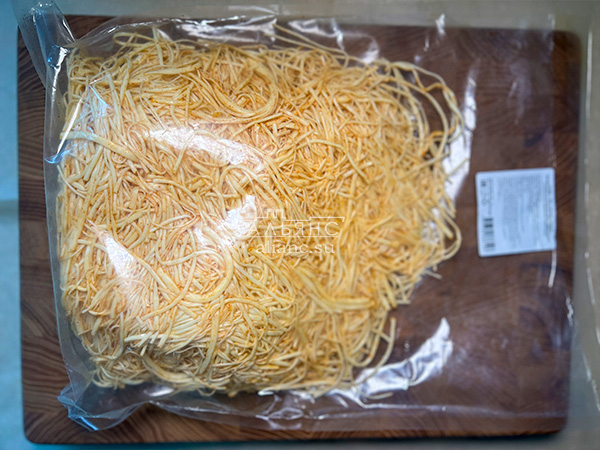 Сырный продукт ФЕРМЕРСКИЙ паутинка с паприкой в Екатеринбурге